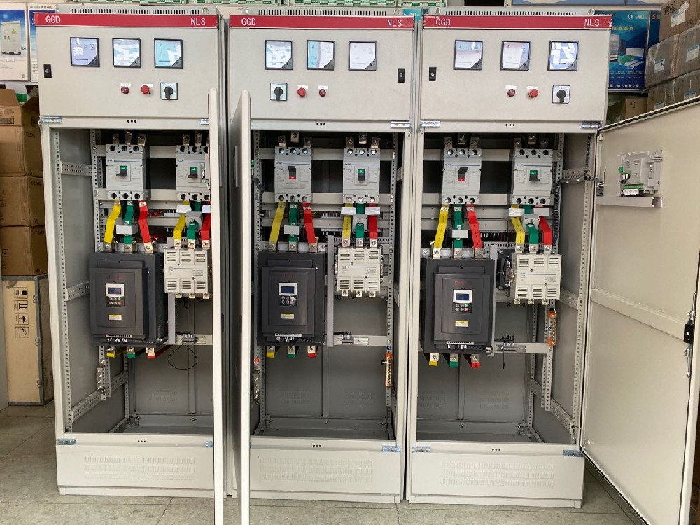 软启动柜.jpg